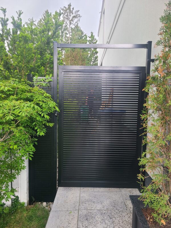aluminum semi-privacy horizontal fence panels